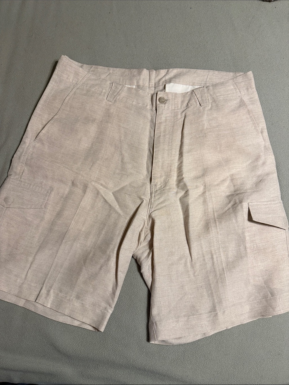 Cubavera Light Beige Linen-Blend Cargo Shorts
